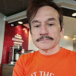 Meet your Posher, Douglas